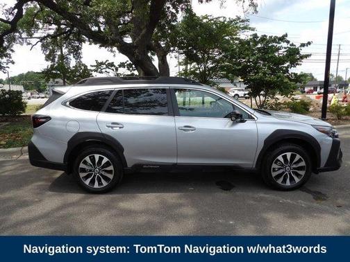 Ice Silver Metallic 2025 Subaru Outback Limited