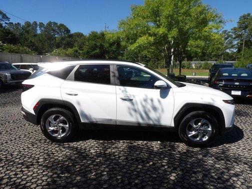 White Pearl 2023 Hyundai TUCSON SEL