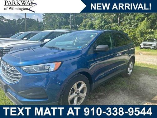 Blue Metallic 2020 Ford Edge SE
