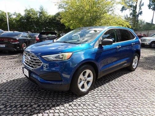 Blue Metallic 2020 Ford Edge SE