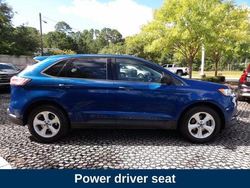 Blue Metallic 2020 Ford Edge SE
