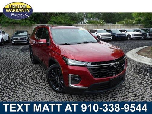 Radiant Red 2023 Chevrolet Traverse RS