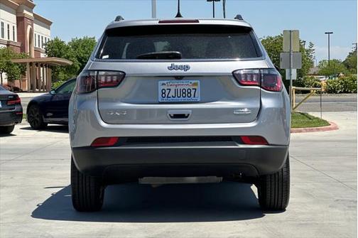 2022 Jeep Compass Latitude