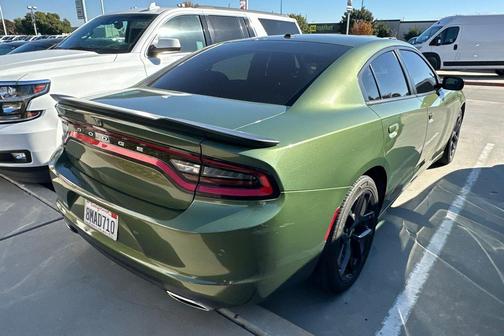 2019 Dodge Charger SXT