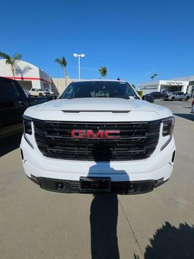 Summit White 2026 GMC Sierra 1500 Elevation