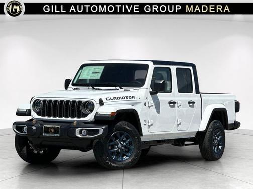 Bright White Clearcoat 2026 Jeep Gladiator 85th Anniversary Edition