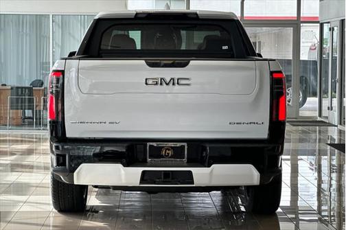 2025 GMC Sierra EV Extended Range Denali
