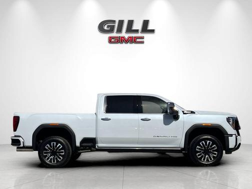Glacier White Tricoat 2026 GMC Sierra 2500 Denali Ultimate