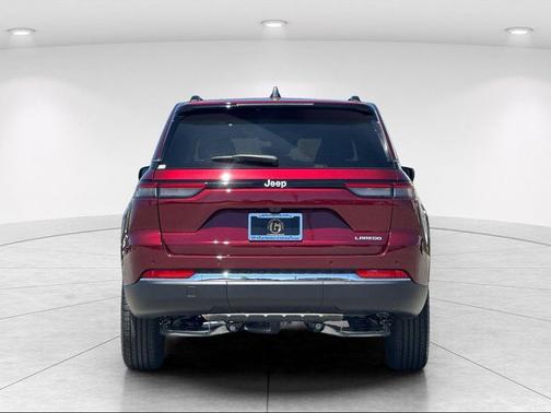 Velvet Red Pearlcoat 2025 Jeep Grand Cherokee Laredo