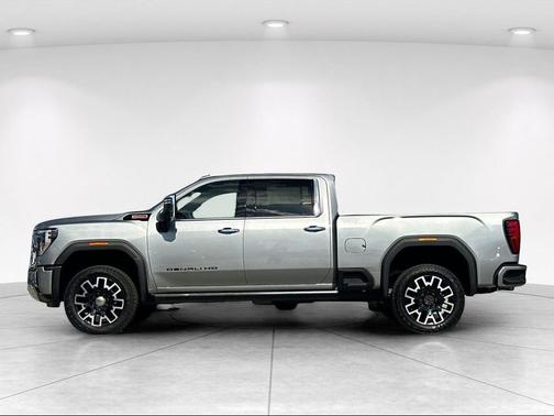 Sterling Metallic 2026 GMC Sierra 2500 Denali