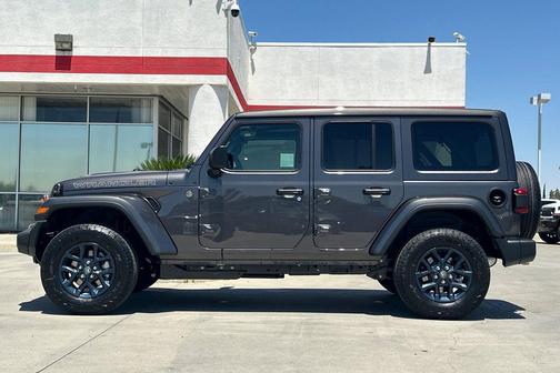 Granite Crystal Metallic Clearcoat 2026 Jeep Wrangler 85th Anniversary