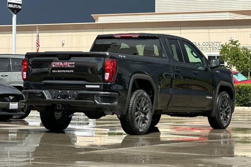 Onyx Black 2026 GMC Sierra 1500 Elevation