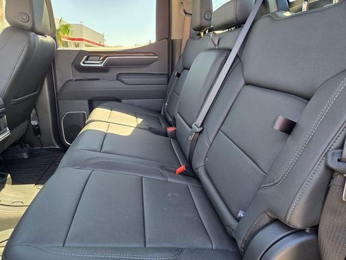 Summit White 2026 GMC Sierra 1500 Elevation