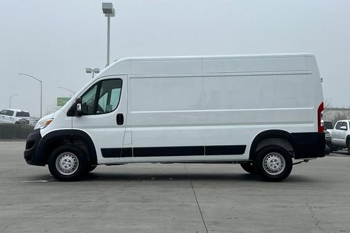 2026 RAM ProMaster 2500 Tradesman