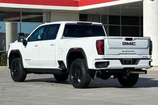 2026 GMC Sierra 2500 AT4
