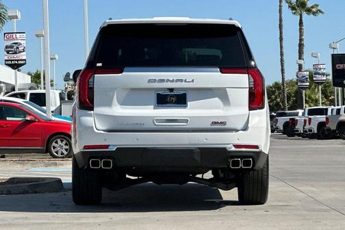 Summit White 2026 GMC Yukon XL Denali