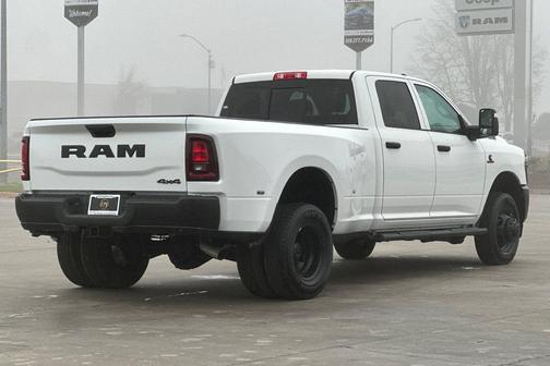 2026 RAM 3500 Tradesman Crew Cab 4x4 8' Box