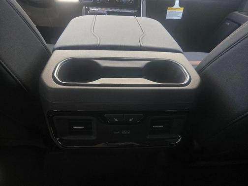 Summit White 2026 GMC Sierra 1500 AT4