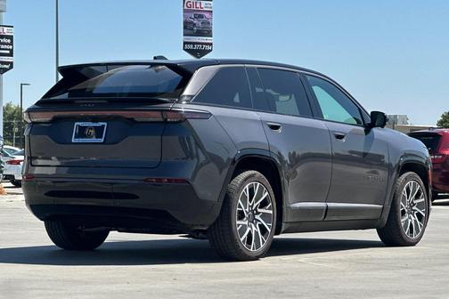 2025 Jeep Wagoneer S Limited