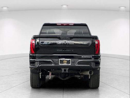 Onyx Black 2026 GMC Sierra 2500 Denali Ultimate