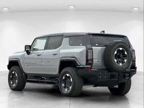 Meteorite Metallic (Gray) 2025 GMC HUMMER EV SUV 3X
