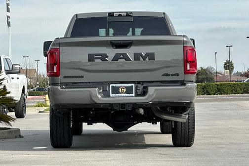 2026 RAM 2500 Big Horn Crew Cab 4x4 6'4' Box