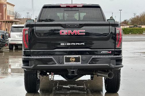 2026 GMC Sierra 2500 AT4