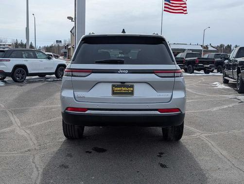 Silver 2026 Jeep Grand Cherokee Limited