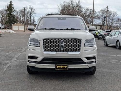 White 2020 Lincoln Navigator L Reserve