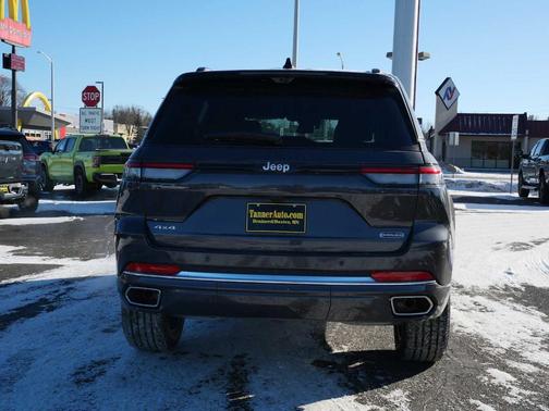 2025 Jeep Grand Cherokee Overland