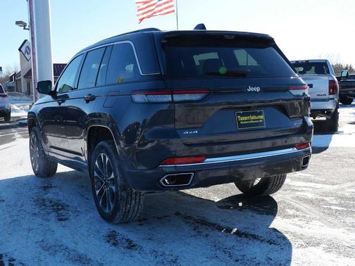 2025 Jeep Grand Cherokee Overland