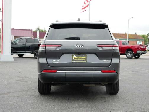 2023 Jeep Grand Cherokee L Laredo
