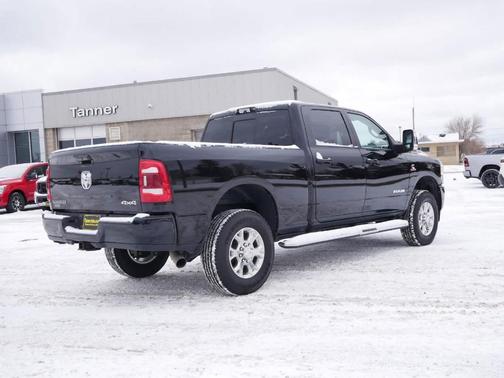 2024 RAM 3500 Laramie