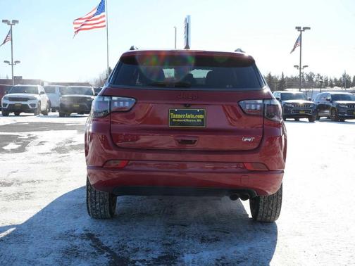2022 Jeep Compass (RED) Edition