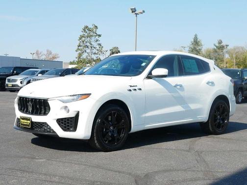 2023 Maserati Levante Modena