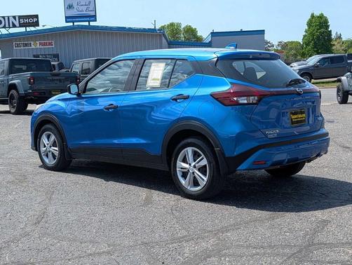Electric Blue Metallic 2024 Nissan Kicks S