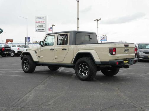 2020 Jeep Gladiator Sport