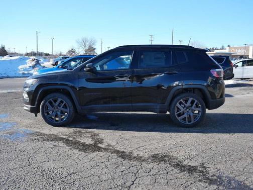 Black 2026 Jeep Compass Latitude