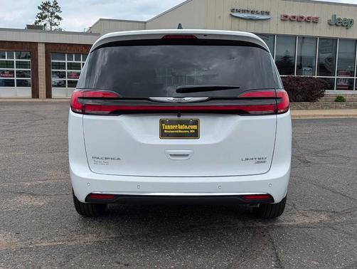 White 2026 Chrysler Pacifica Limited