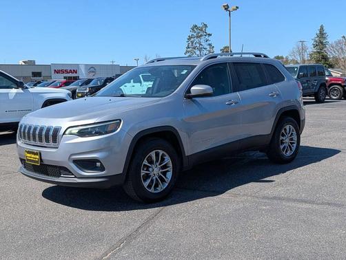 Silver 2019 Jeep Cherokee Latitude Plus