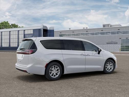 White 2027 Chrysler Pacifica SELECT