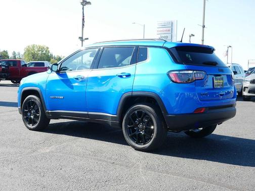 2026 Jeep Compass Latitude