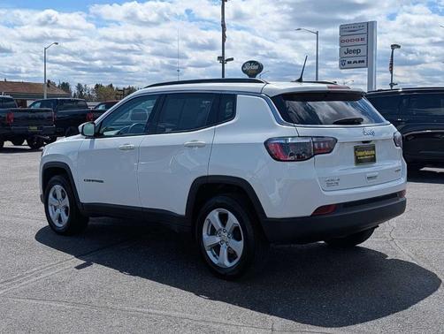 White 2021 Jeep Compass Latitude