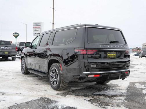 2023 Jeep Wagoneer L Series II