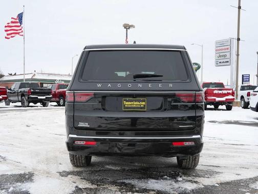 2023 Jeep Wagoneer L Series II