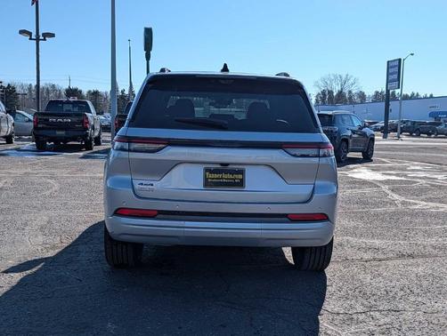 Silver 2026 Jeep Grand Cherokee Limited