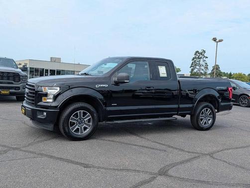 Black 2017 Ford F-150 XLT