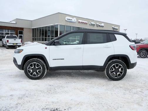 2026 Jeep Compass Trailhawk