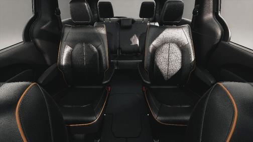 White 2027 Chrysler Pacifica LIMITED