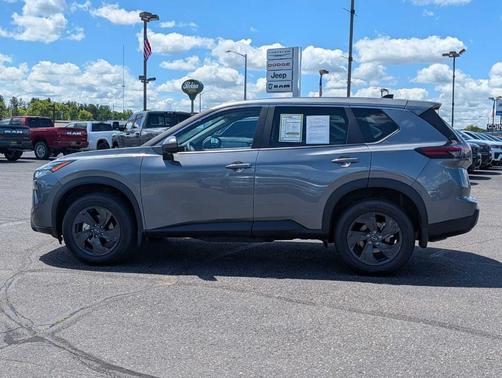 Gun Metallic 2026 Nissan Rogue SV